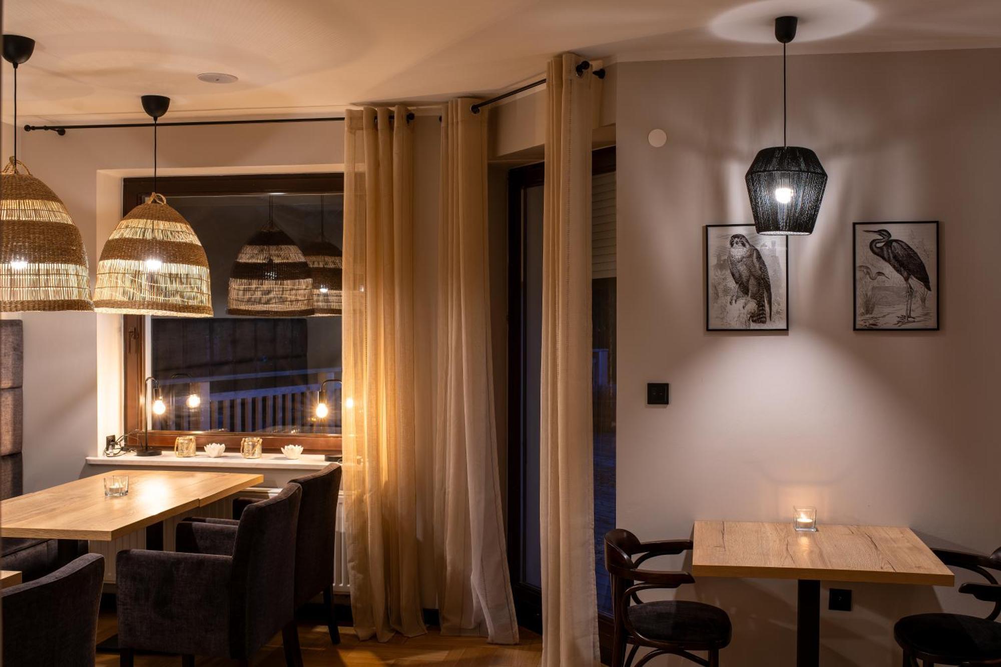 Hotel I Restauracja Czarny Kos بوركوفو المظهر الخارجي الصورة